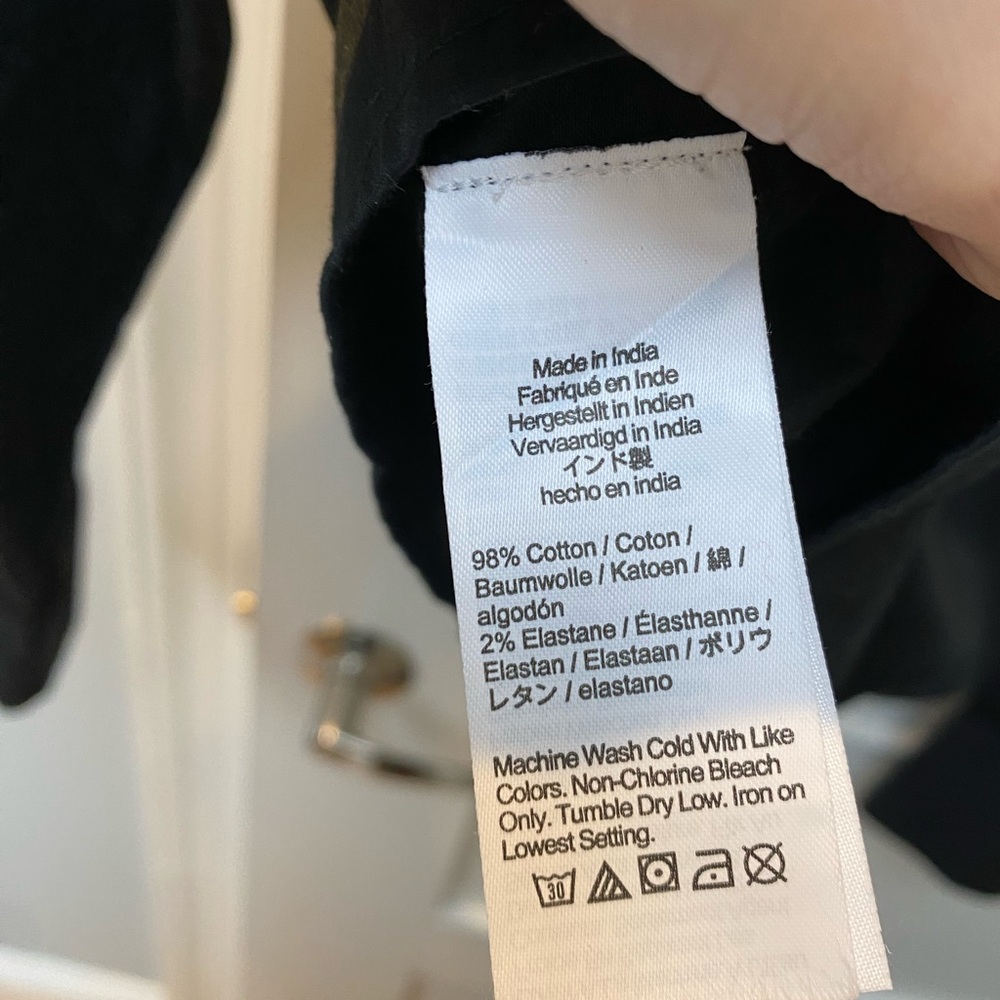 Madewell Black Cropped black button down blouse - Picture 7 of 7